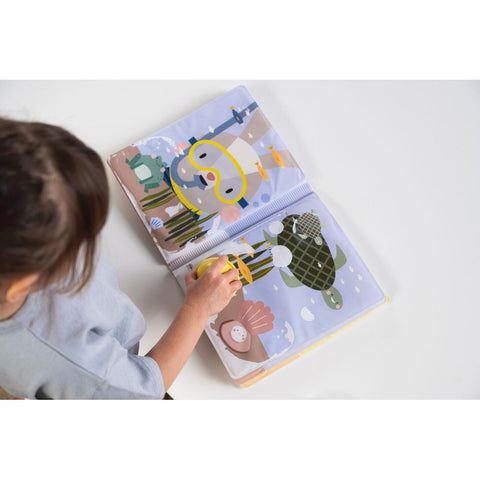 Taf Toys Peekaboo Water Book