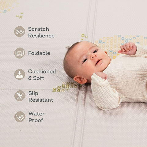 Taf Toys Fold & Play Bloom Mat
